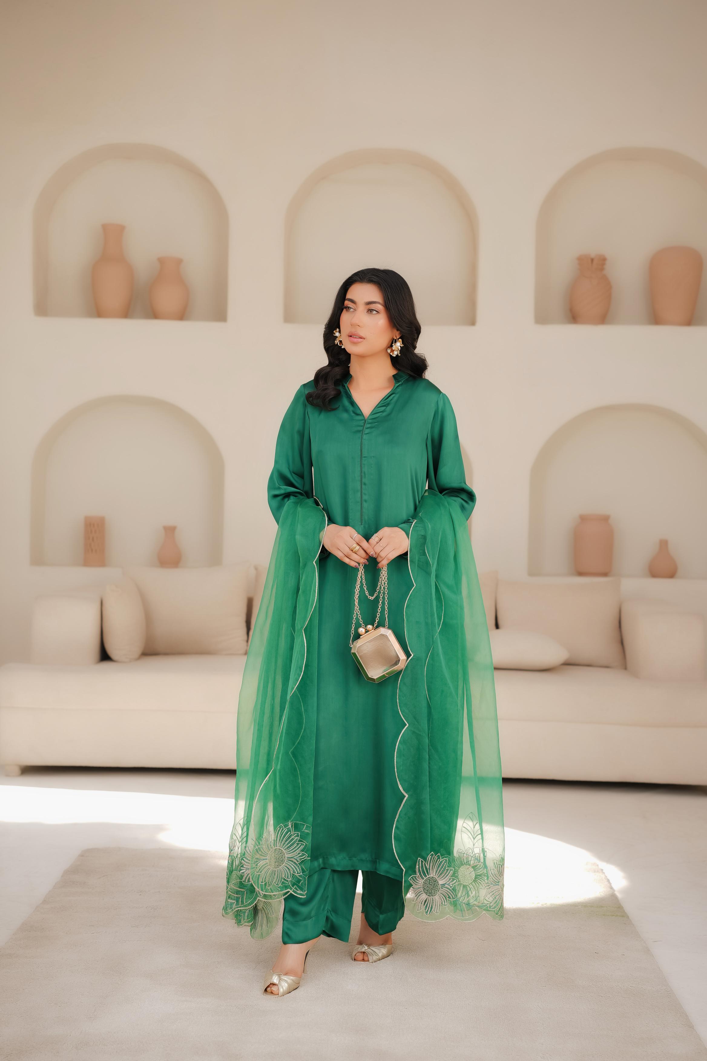 Bottle Green Embroidered - EF0014