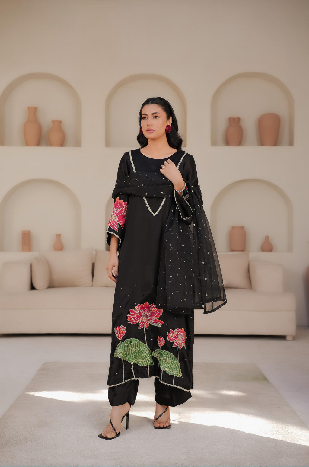 Black Embroidered - EF0010