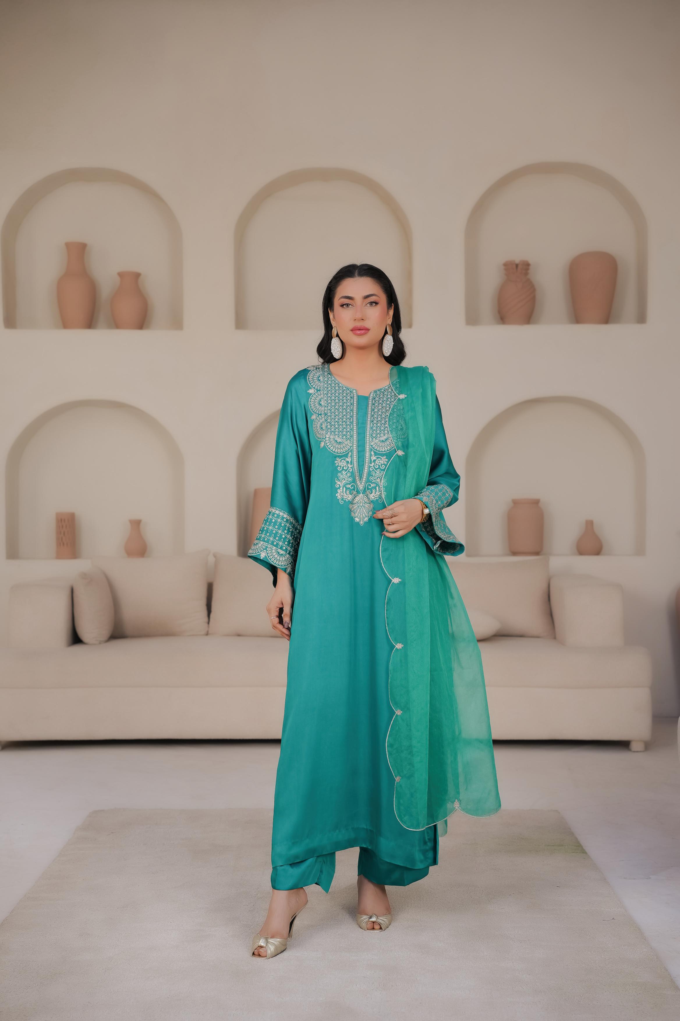 Zinc Embroidered - EF0016