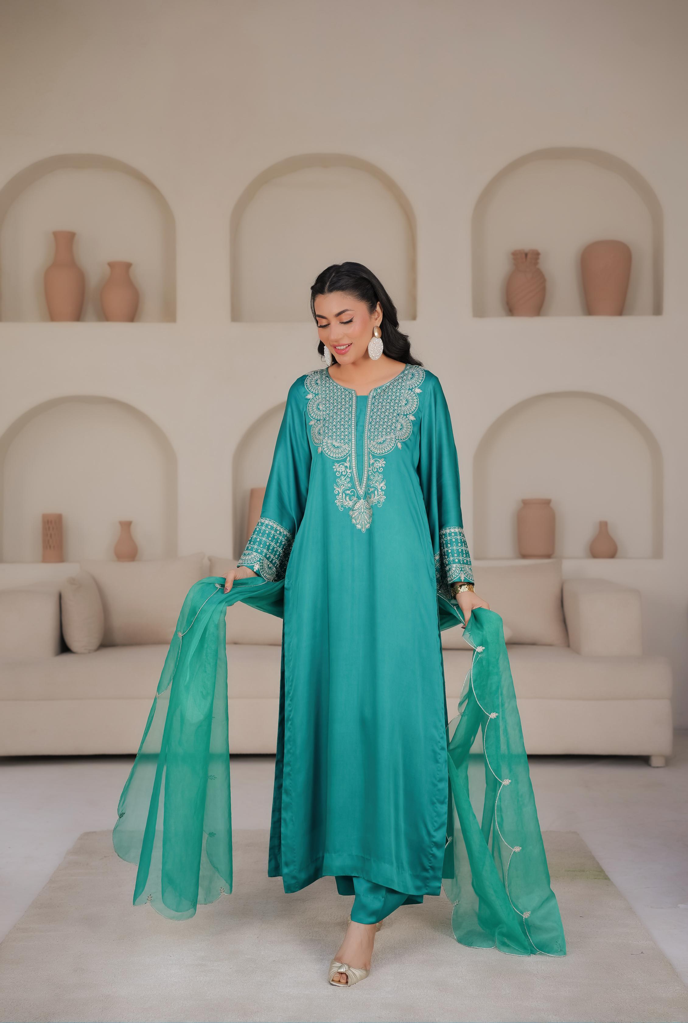 Zinc Embroidered - EF0016